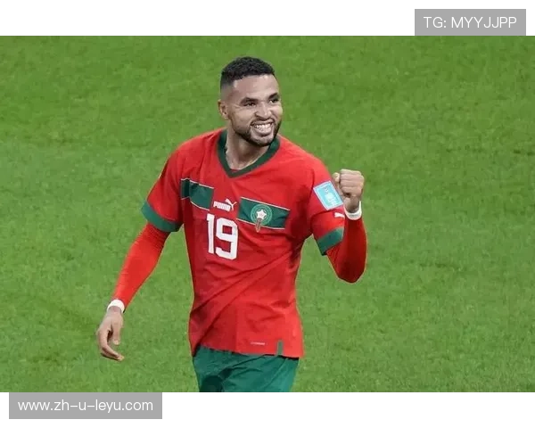 塞维利亚恩内西里争顶弹地入网:一球背后的装备与信念之旅 塞维利亚恩内西里争顶弹地入网:一球背后的装备与信念之旅